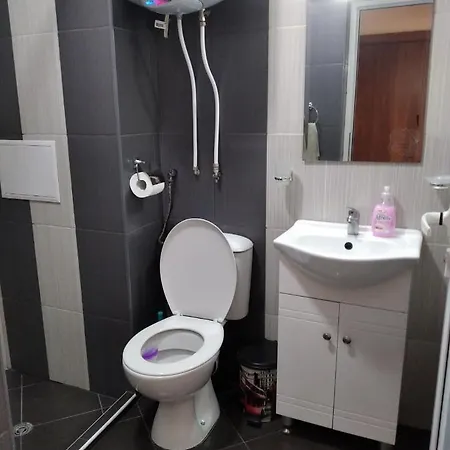 Апартамент Georgiev